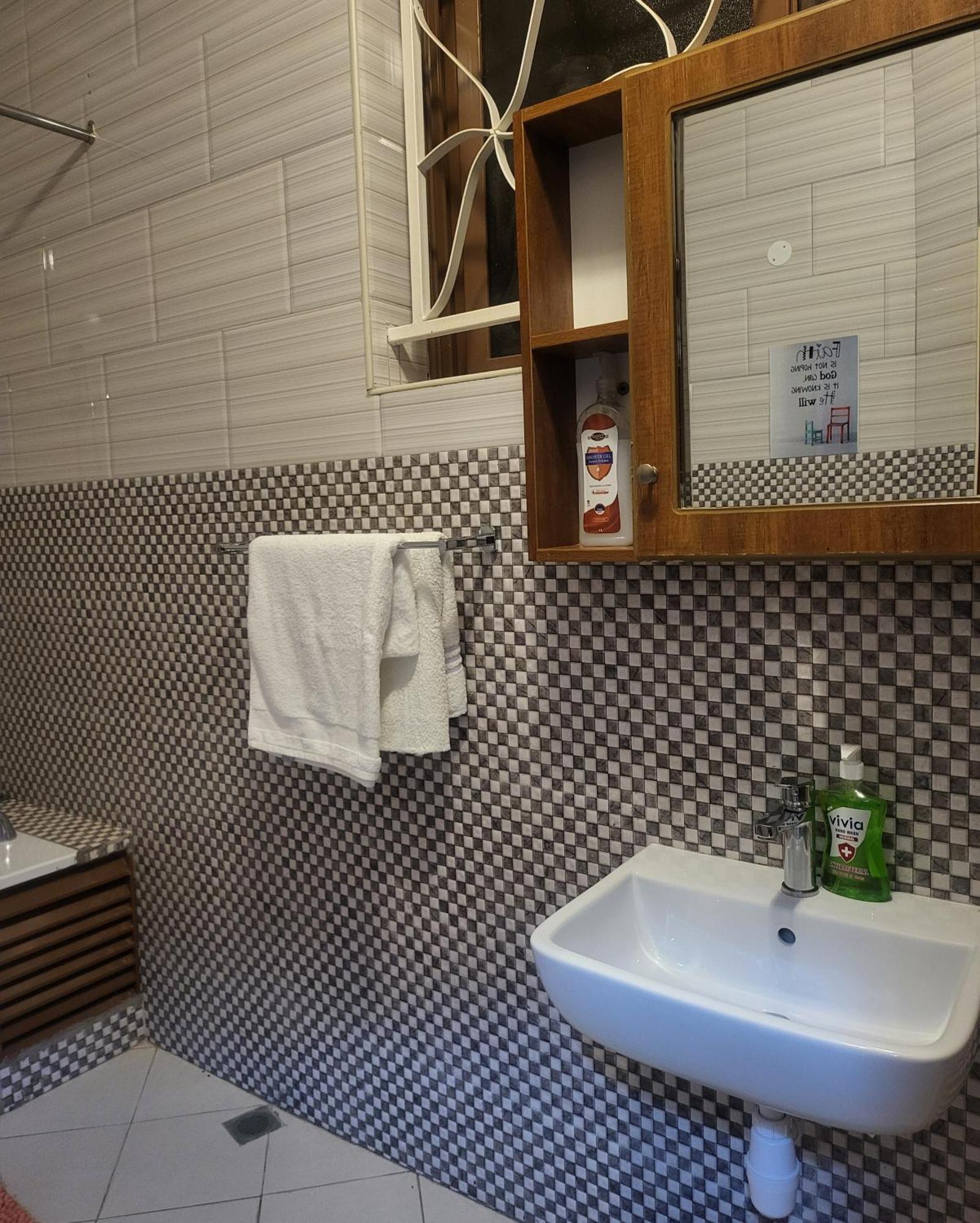 Appartement Aivilo Comfort Entebbe